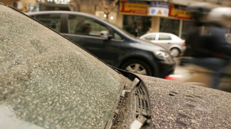 Καιρός: Τοπικές βροχές με αφρικανική σκόνη