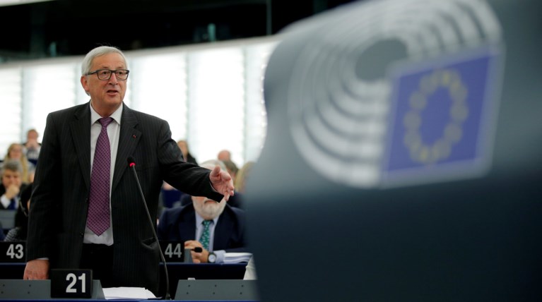 Γιούνκερ: «Γελοίο» ότι οι 2  Έλληνες στρατιωτικοί απείλησαν την Τουρκία