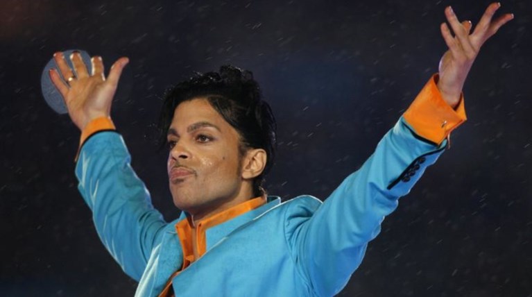 Θα ασκηθούν διώξεις για τις συνθήκες θανάτου του Prince;