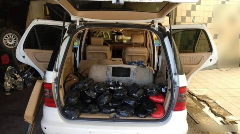 Εκρυβαν στο ρεζερβουάρ 35 πλαστικές συσκευασίες με ναρκωτικά