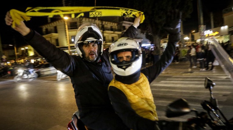Πρωταθλήτρια Ελλάδας η ΑΕΚ μετά από 24 χρόνια-«Κάηκε» η Ν. Φιλαδέλφεια