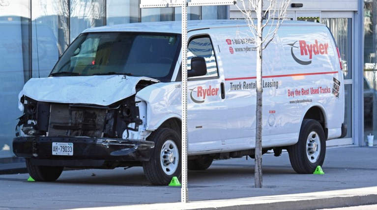 Ποιος είναι ο 25χρονος δράστης που αιματοκύλησε το Τορόντο