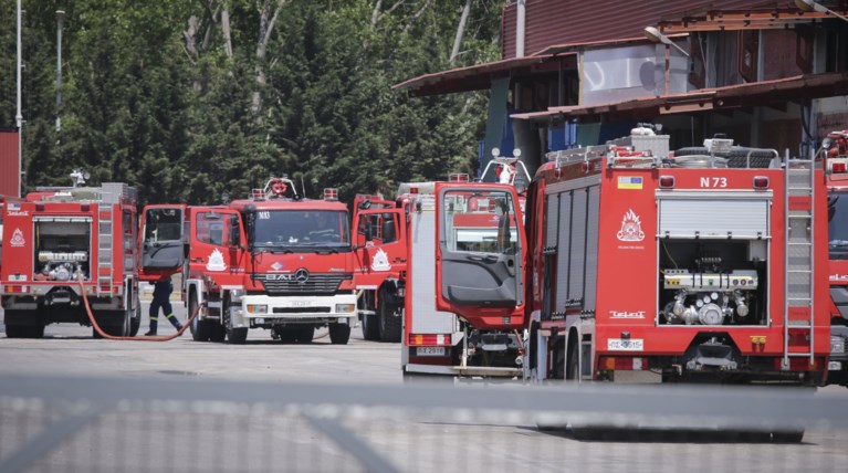 Η επόμενη μέρα της καταστροφικής πυρκαγιάς στο εργοστάσιο μπαταριών