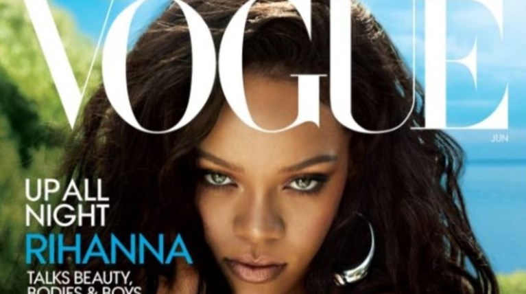 Η Ριάνα πιο εξωτική από ποτέ, ποζάρει στη Vogue και μιλάει για όλα