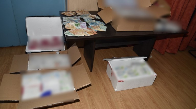 Οργή των συλλόγων καρκινοπαθών για τη «μαφία των φαρμάκων»