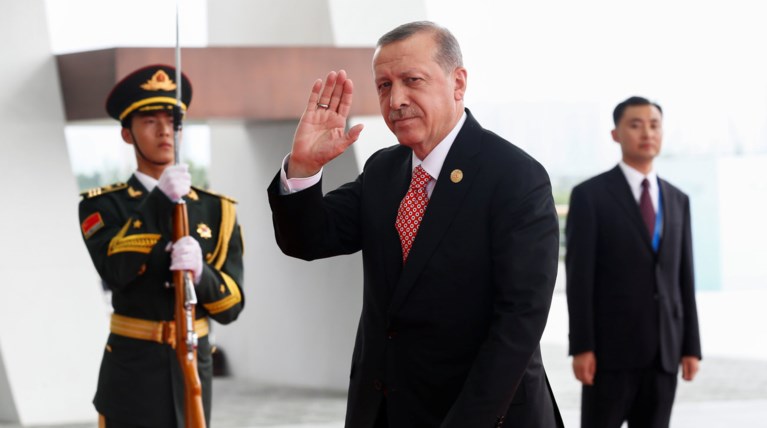 #Tamam Ταγίπ: Οι Τούρκοι λένε «Aρκετά!» μέσω Twitter στον Ερντογάν