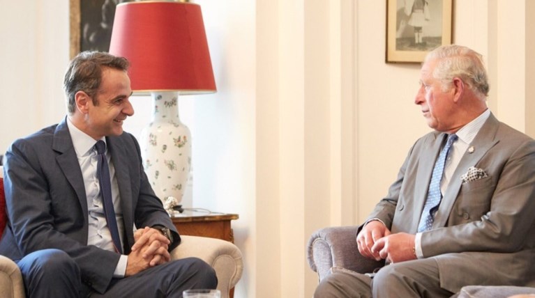 Οι δεσμοί & το μέλλον στη συνάντηση Μητσοτάκη με τον πρίγκιπα Κάρολο