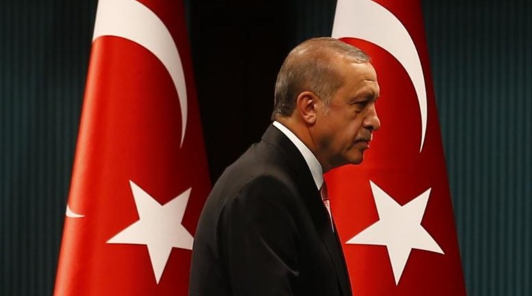 «Ερντογάν, βαρεθήκαμε» - Νέο hashtag #Sikildik που έγινε viral