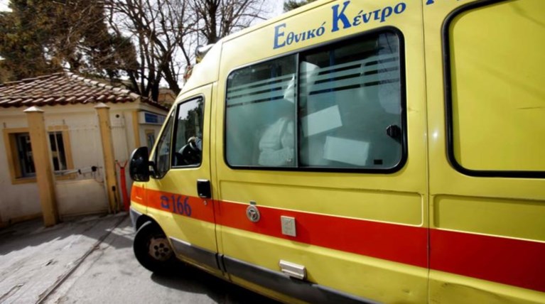 Θανατηφόρο τροχαίο δυστύχημα με δύο νεκρούς στο δρόμο προς Αμπελώνα