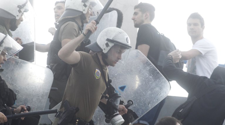 Αγριο ξύλο στο Καλλιθέα-Αναγέννηση Καρδίτσας Εικόνες