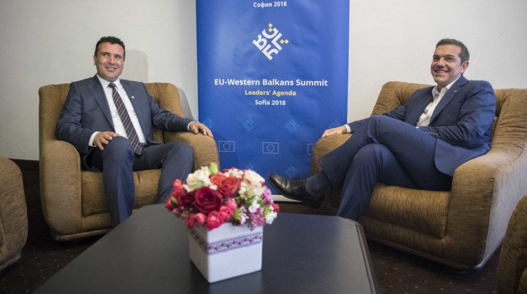Προσπάθειες για λύση του Σκοπιανού τον Ιούνιο με όνομα - έκπληξη