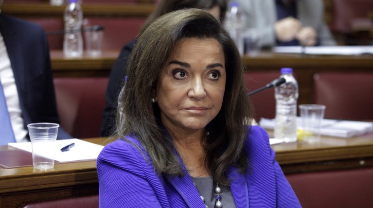 Ντ. Μπακογιάννη: Μόνο λύση - πακέτο με την ΠΓΔΜ