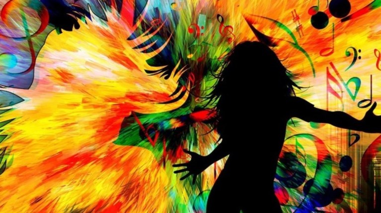 Πιο θλιβερή, αλλά και πιο χορευτική η ποπ μουσική