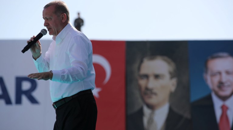 Ο Ερντογάν αντιμέτωπος με την αβεβαιότητα των αγορών