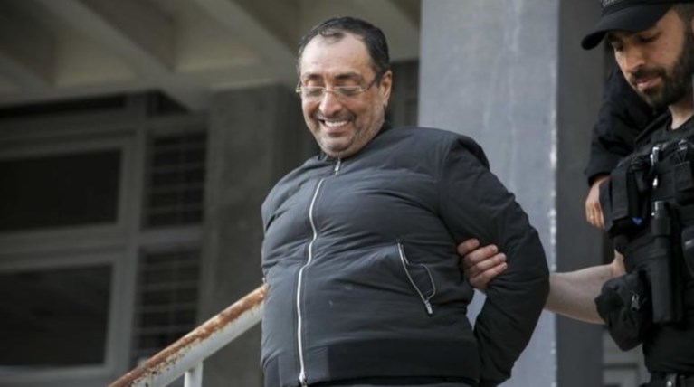 Με ενστάσεις η συζήτηση για την έκδοση ή μη στη Γαλλία του «Λίπους»