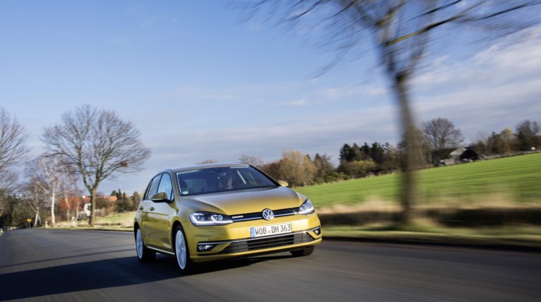 Βενζίνη ή Diesel; Η VW παρουσιάζει την λύση στο γόρδιο δεσμό