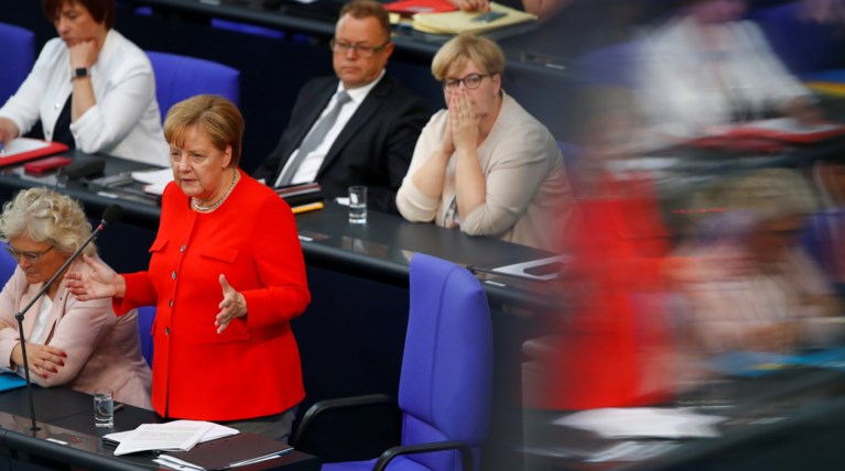 Αισιοδοξία Μέρκελ για καλή λύση στο θέμα του ελληνικού χρέους