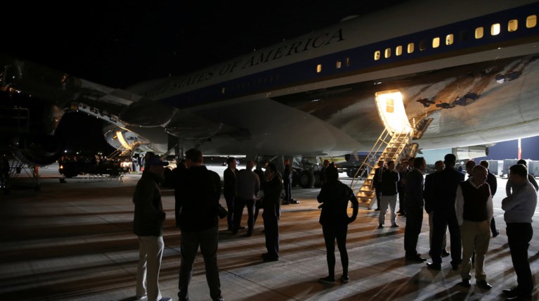 Στην Κρήτη προσγειώθηκε το εφεδρικό Air Force 1 του Τραμπ