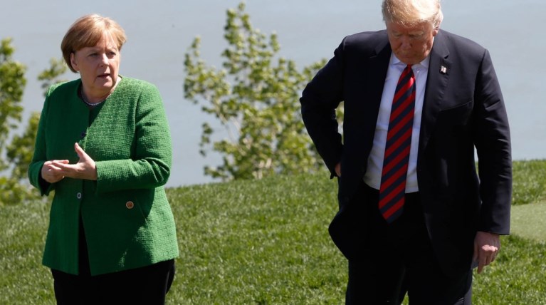 Νέα φραστικά πυρά Τραμπ εναντίον των συμμάχων των ΗΠΑ