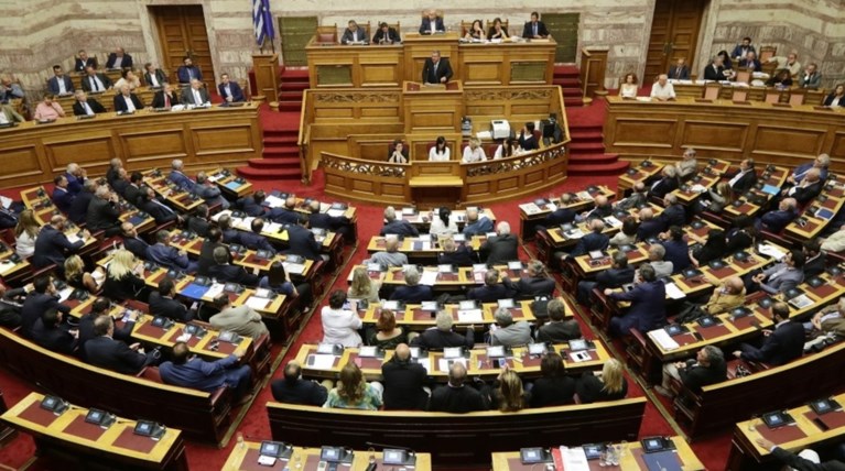 Θετικά αποτιμά η κυβέρνηση το σημερινό αποτέλεσμα