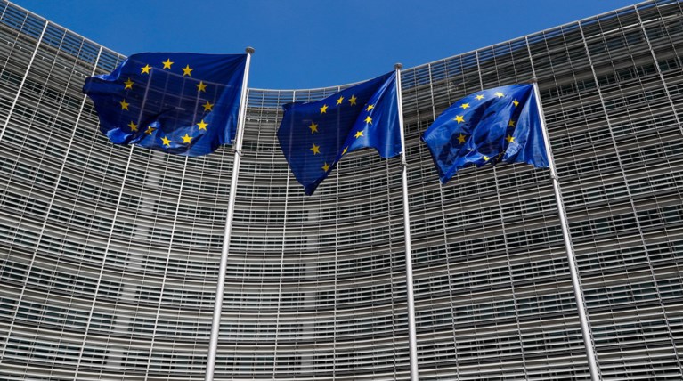 Εκθεση Συμμόρφωσης: Εκλεισαν τα προαπαιτούμενα, παραμένει η εποπτεία