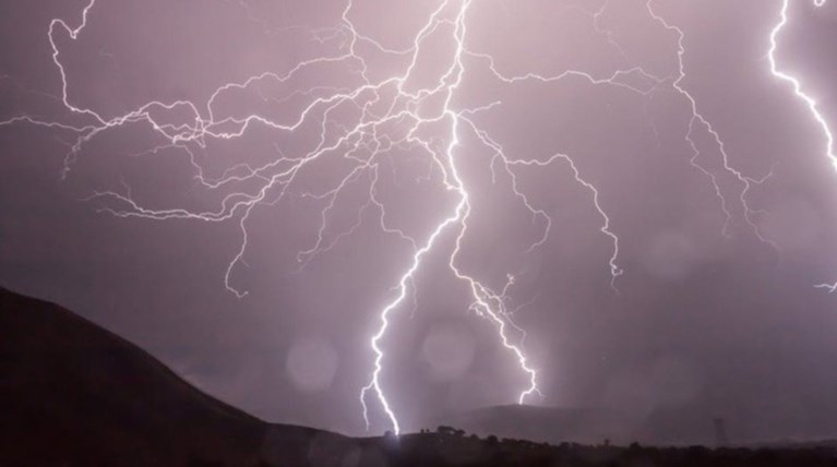 Τι ισχύει τελικά στα περί ισχυρής μαγνητικής καταιγίδας στις 23 Ιουλίου