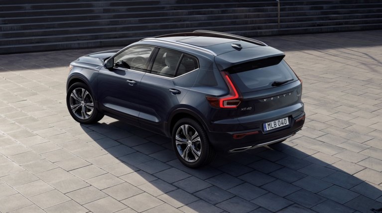 Δύο νέες εκδόσεις απέκτησε το Volvo XC40 και σας ενδιαφέρουν