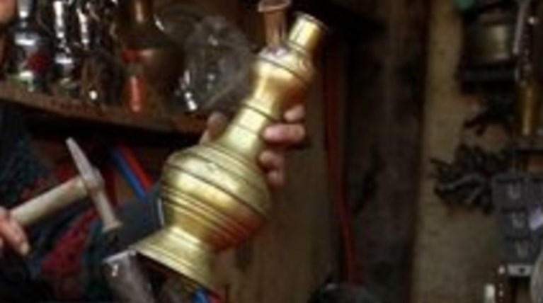 Μετέτρεψαν το εικονικό τρόπαιο του Μουντιάλ σε ναργιλέ