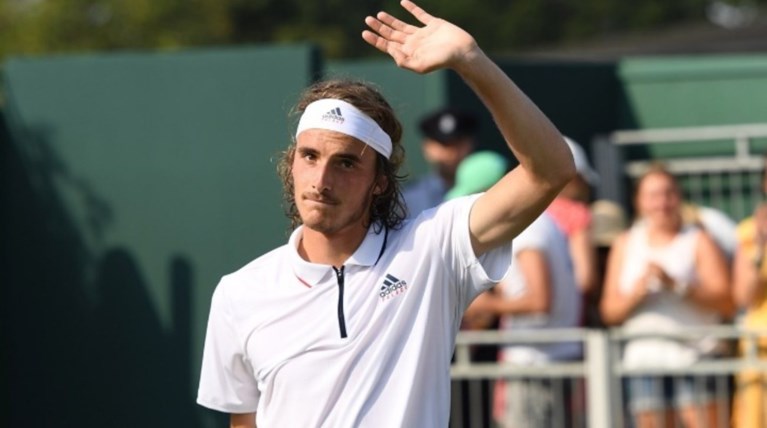 Γράφει Ιστορία στο Λονδίνο ο Τσιτσιπάς, φουλάρει για τους «8»