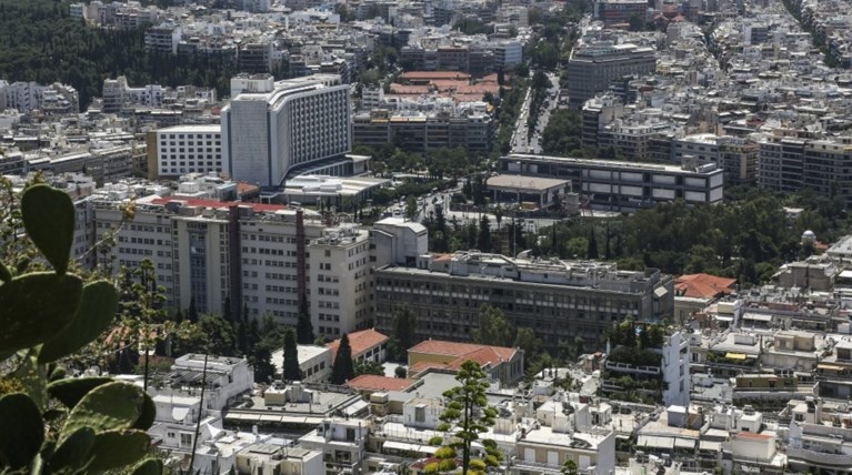 Eurostat: Βαρύ φορτίο για τους Ελληνες το δικό τους σπίτι