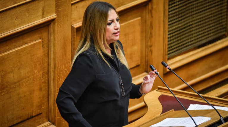 Γεννηματά: Ανεπίτρεπτο το παιχνίδι Τσίπρα με τις εκλογές