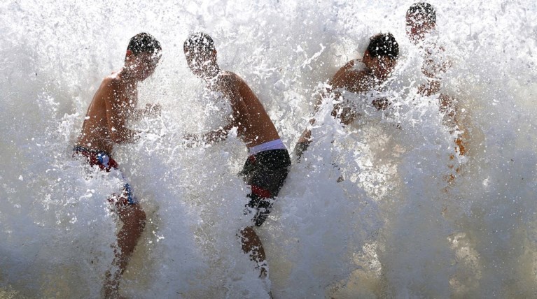 Aίθριος καιρός με την θερμοκρασία έως τους 34 βαθμούς