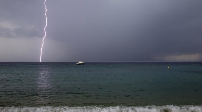 Συνεχίζεται ο άστατος καιρός με βροχές και καταιγίδες