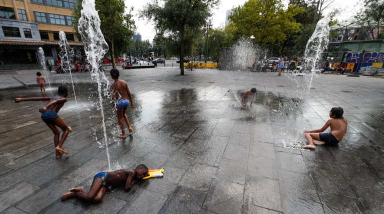 Ευρώπη: Σε κλοιό καύσωνα παραμένουν πολλές χώρες