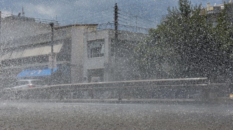 Μπουρίνι: 1.000 κεραυνοί στην Αττική το μεσημέρι της Κυριακής