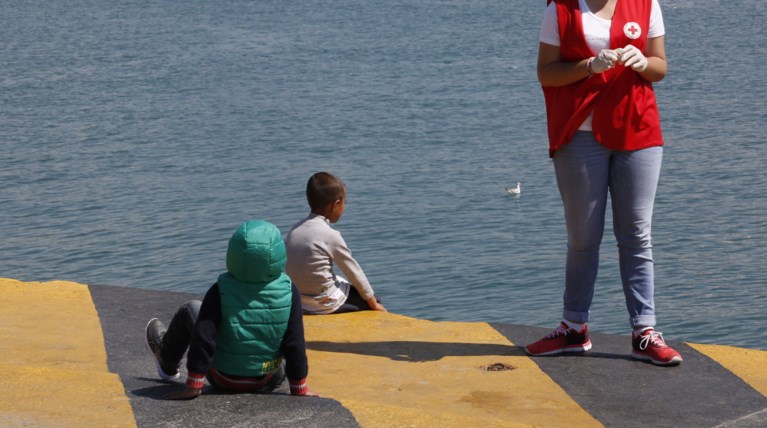 700 προσφυγόπουλα και Ρομά στους δρόμους της Θεσσαλονίκης