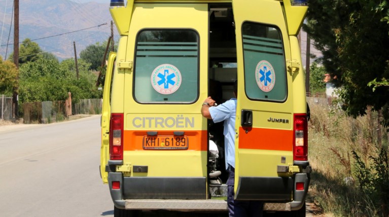 Κρεμάστηκε σε δέντρο στη Ζάκυνθο - Τον βρήκε ο γιος του