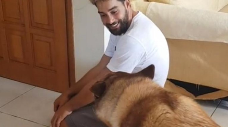 Χ.Γιακουμάτος: Η αντίδραση του σκύλου του όταν γύρισε από το παιχνίδι