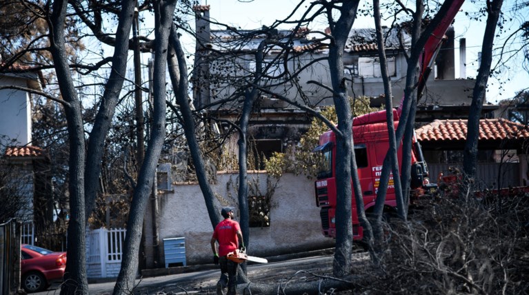 Καταβολή ενίσχυσης σε συνταξιούχους με μόνιμη κατοικία στα πυρόπληκτα