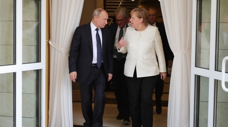 Συρία, Ουκρανία, αμερικανικές κυρώσεις στο τραπέζι Μέρκελ και Πούτιν