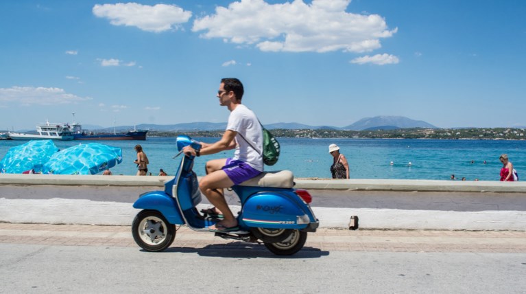 Θερμοκρασία έως 36 βαθμούς, άνεμοι έως 7 μποφόρ στο Αιγαίο