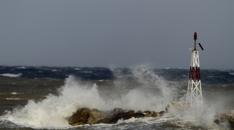 Καιρός: Ζέστη και μποφόρ στο Αιγαίο