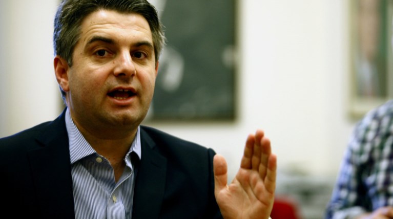 «Αν δεν είμαστε 2ο κόμμα, θα συγκυβερνήσει η ΝΔ με ΣΥΡΙΖΑ»