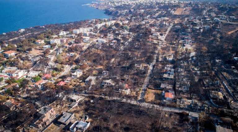Στους 97 οι νεκροί από τις φονικές πυρκαγιές της Αττικής