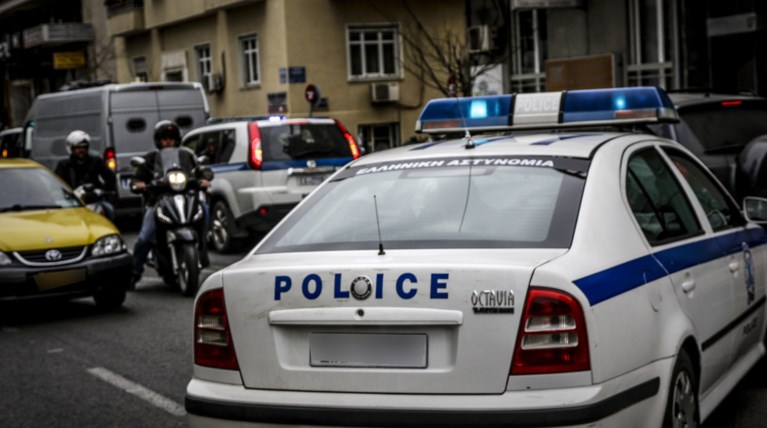 Θεσσαλονίκη: Κρατούσαν φυλακισμένη 26χρονη σε διαμέρισμα