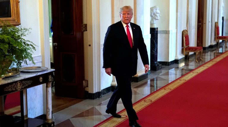 Έξι στους δέκα Αμερικανούς αποδοκιμάζουν τον πρόεδρο Τραμπ