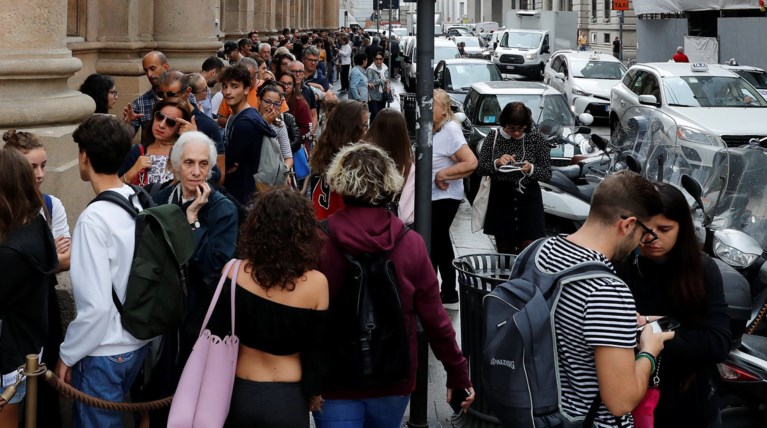Ιταλία: 150 περιστατικά πνευμονίας, φόβοι για το βακτηρίδιο στο νερό