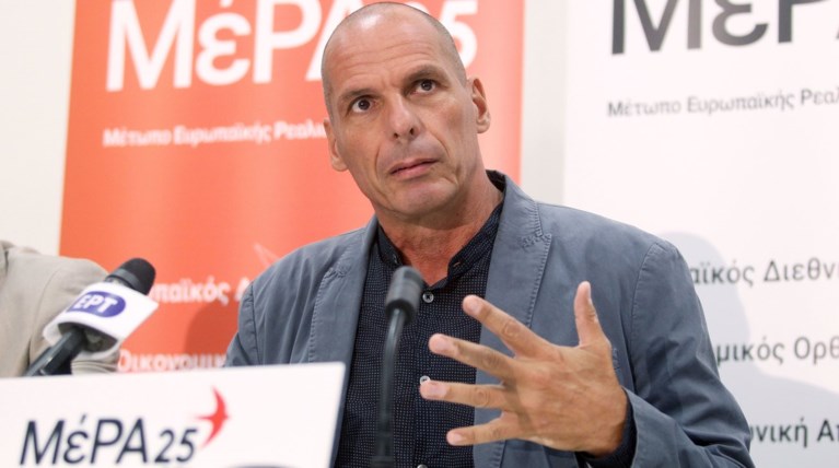 Υπέρ της Συμφωνίας των Πρεσπών και ο Βαρουφάκης