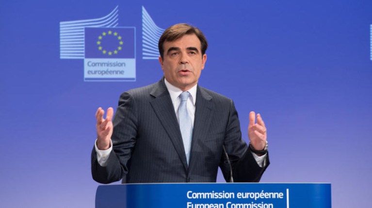 Σχοινάς: Να μας αφήσουν οι πηγές να κάνουμε τη δουλειά μας