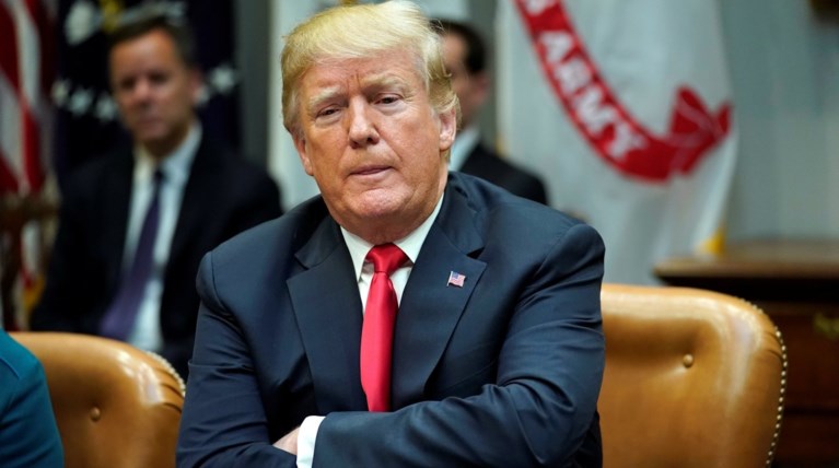 Τραμπ: Η Κίνα επιχειρεί να επηρεάσει τις ενδιάμεσες εκλογές